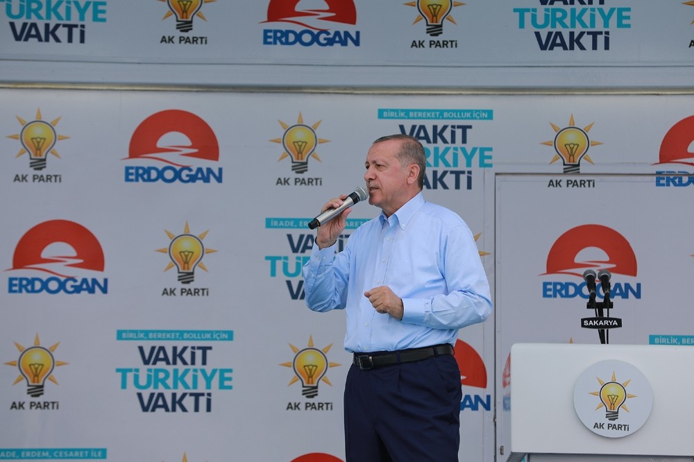 Erdoğan dan prompter iddialarına yanıt